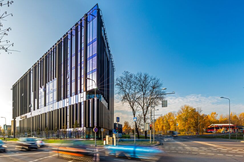 MasterLine 8 HI Fereste și CW 50-HI Perete cortina - Office building Avia Solutions Group Headquarters situat în Vilnius, Lituania