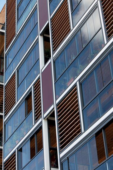 ConceptWall 50 Perete cortina și CS 86-HI (c) Sisteme anulate - Dalston Lane situat în London, Regatul Unit