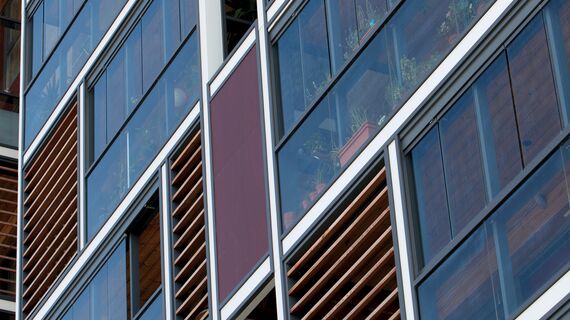 ConceptWall 50 Perete cortina și CS 86-HI (c) Sisteme anulate - Dalston Lane situat în London, Regatul Unit